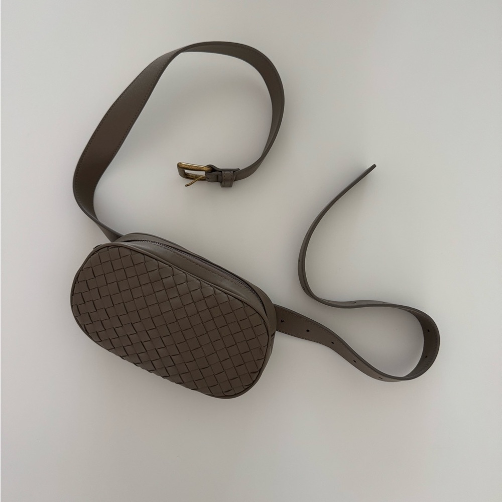 NEW Bottega Veneta belt bag